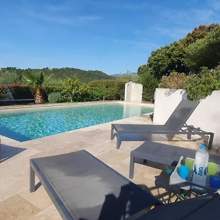 Magnifique 12 Personnes Vue Et Piscine Villa